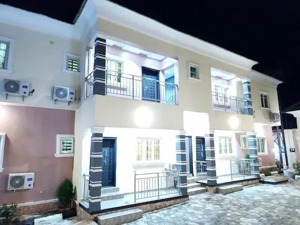 Morville Apartments