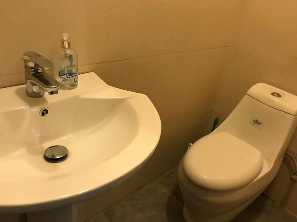 Apartment 1010