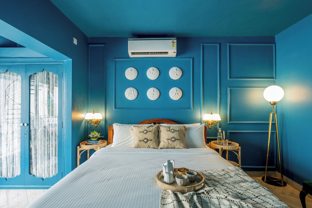 Elivaas Bludoor 5-BHK Pet Friendly Villa