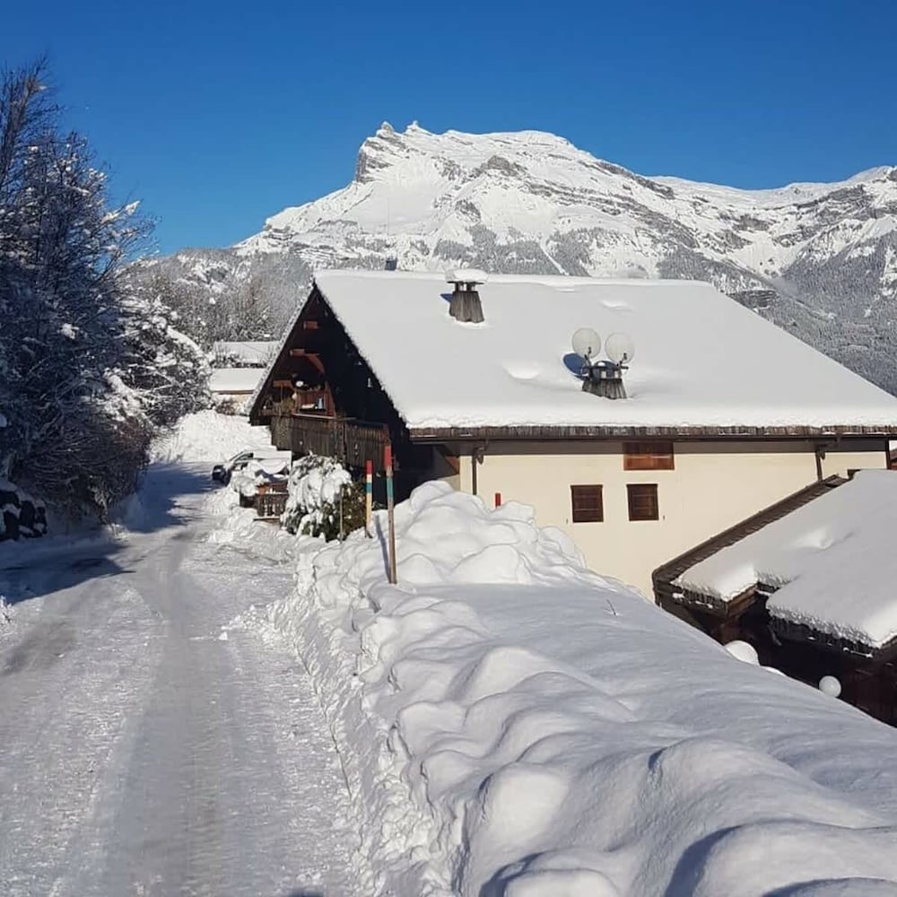 Teddy Bear Appartement 3 Bedroom Heart of St Gervais