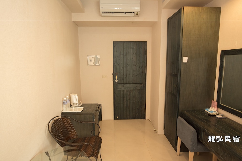 Long Hong B&B