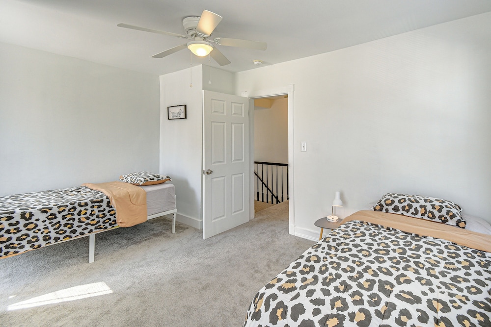 Spacious Family Home w/ Yard in Dtwn Hampton!