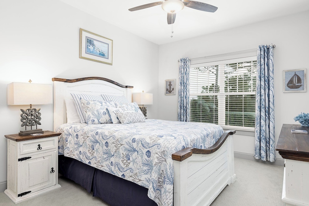 Endless Summer by Southern Vacation Rentals