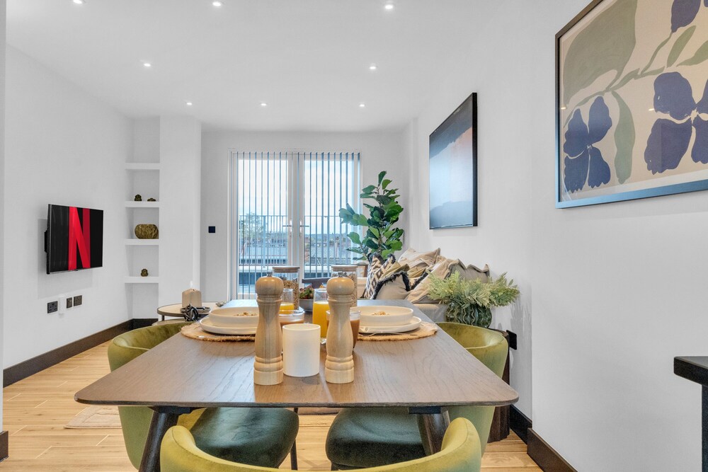 homely - North London Penthouse Finchley