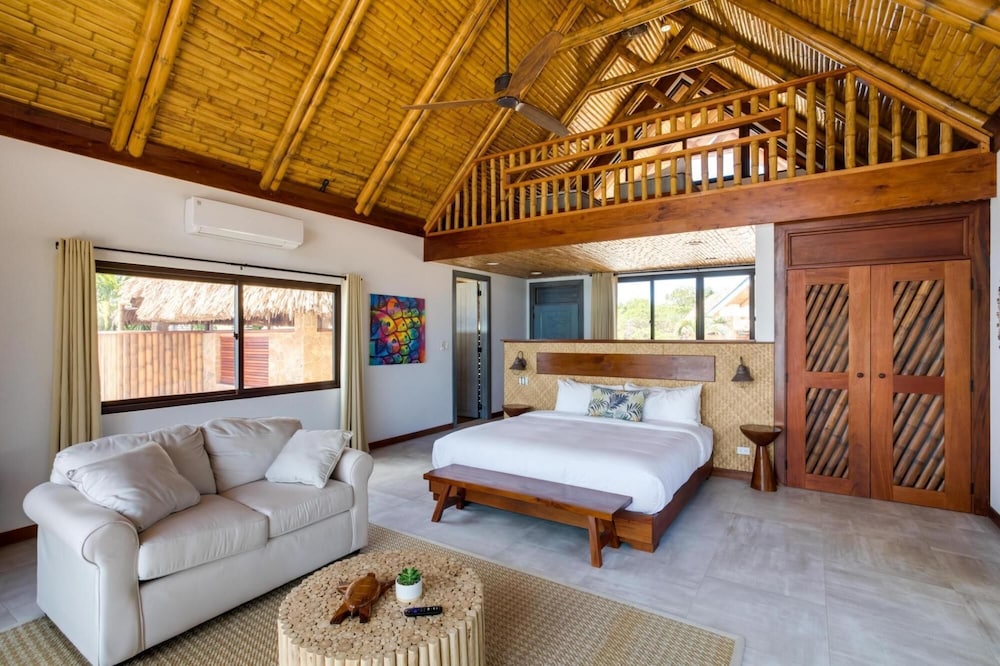 Incredible All-inclusive Luxury Private Island Resort in the Caribbean