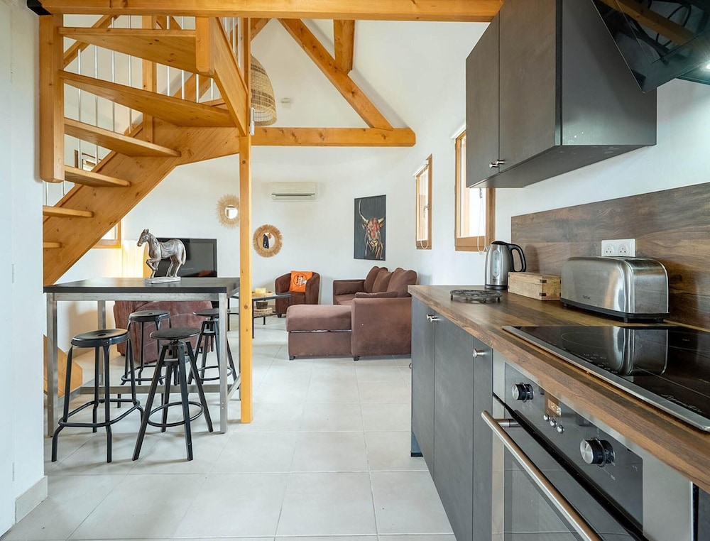 Studio in Le Grau-du-roi Near Sandy Beach