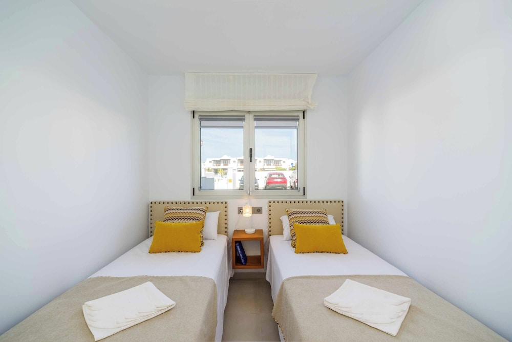 Marina Suite Villa Agua