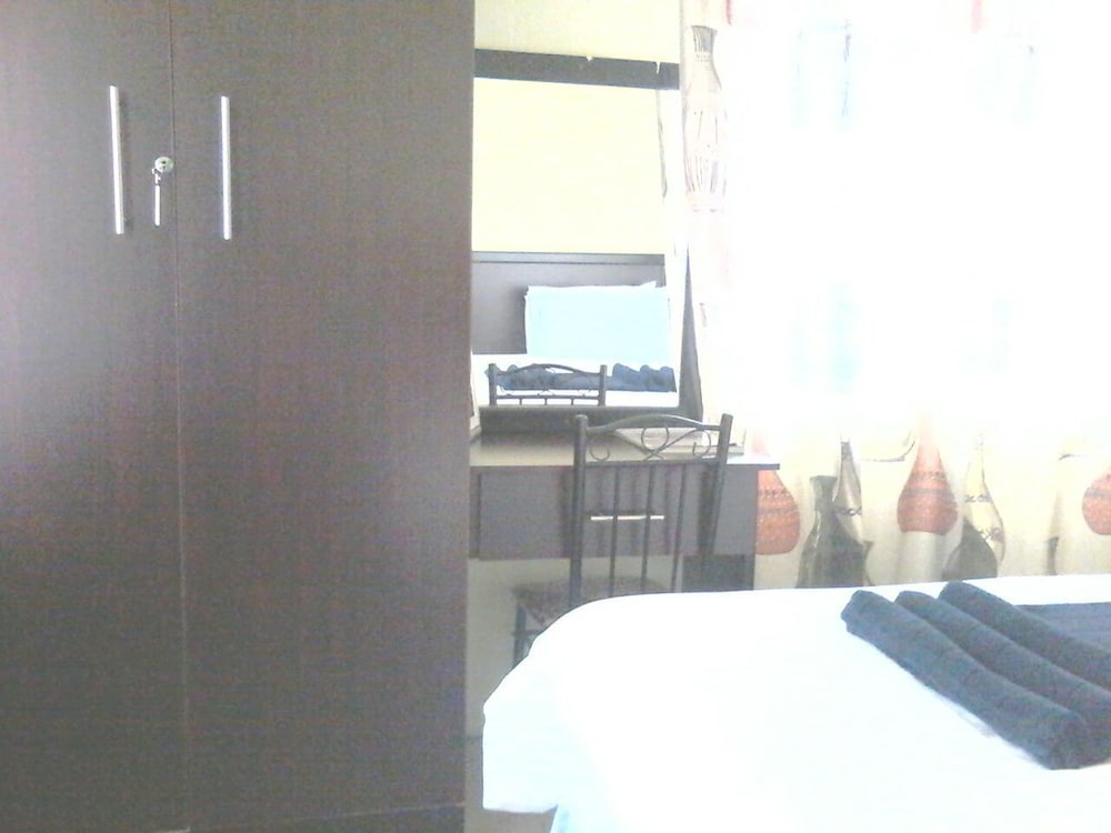 Sharon Avenue Guesthouse