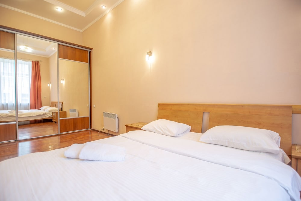 Kiev Accommodation Hotel Service