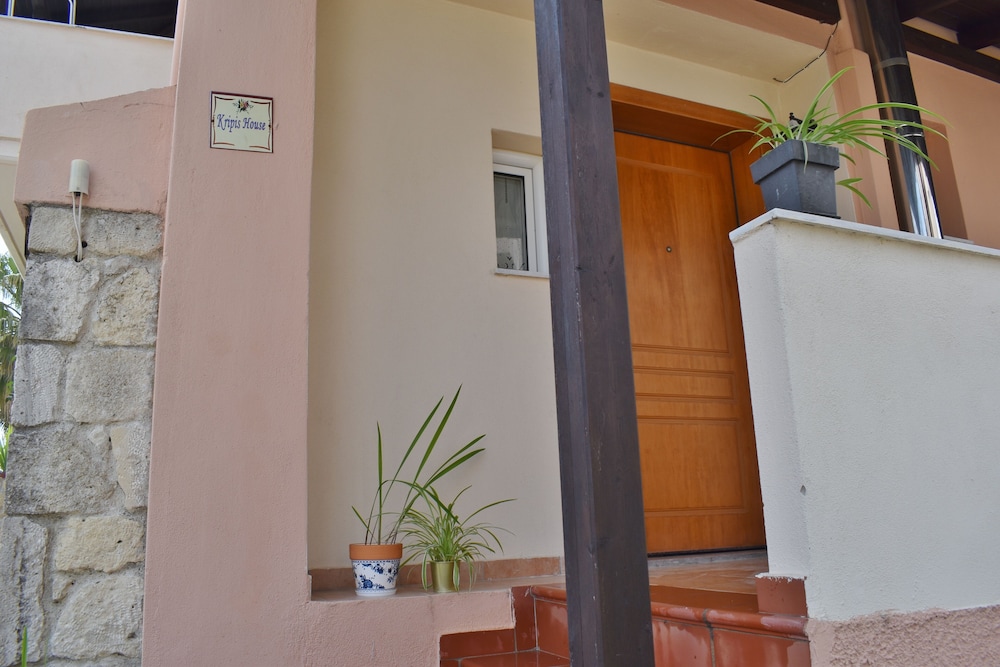 Kripis House