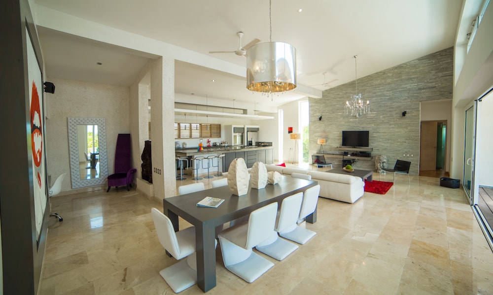 Villas Agua Dulce