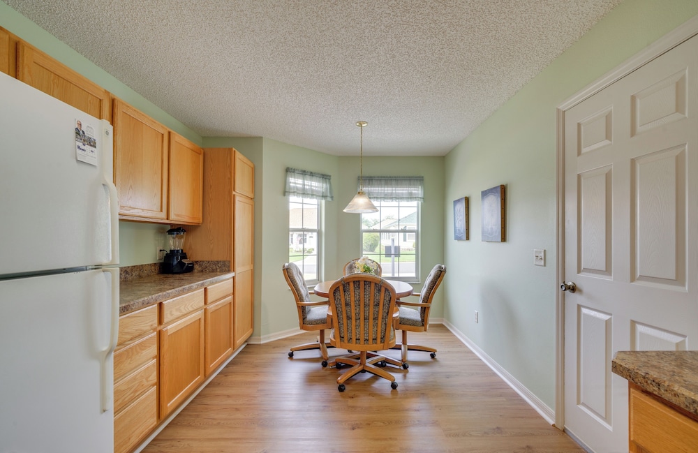 Walk to Community Perks: Home in The Villages