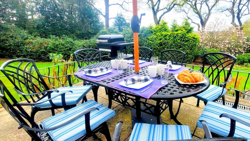 Birchcroft Hideaway