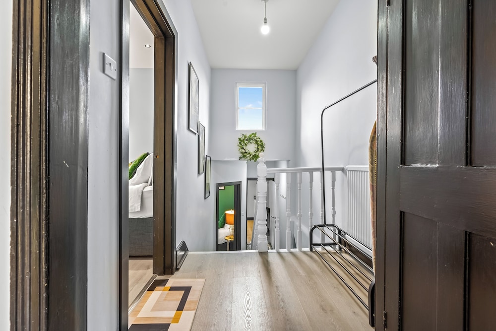 Superb 3bed Fulham Palace Retreat