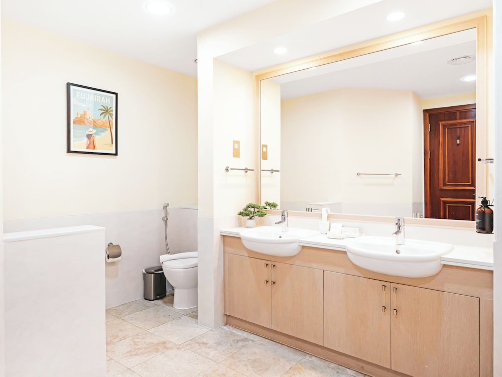 New Fairmont Residences by Propigo
