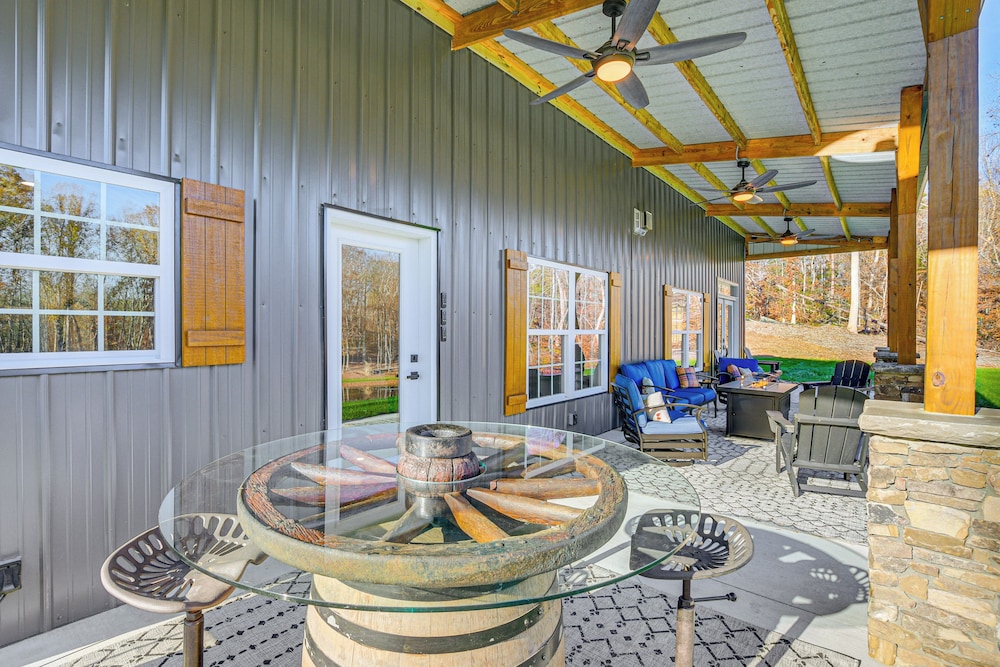 Family-friendly Barndominium Near Greenville!