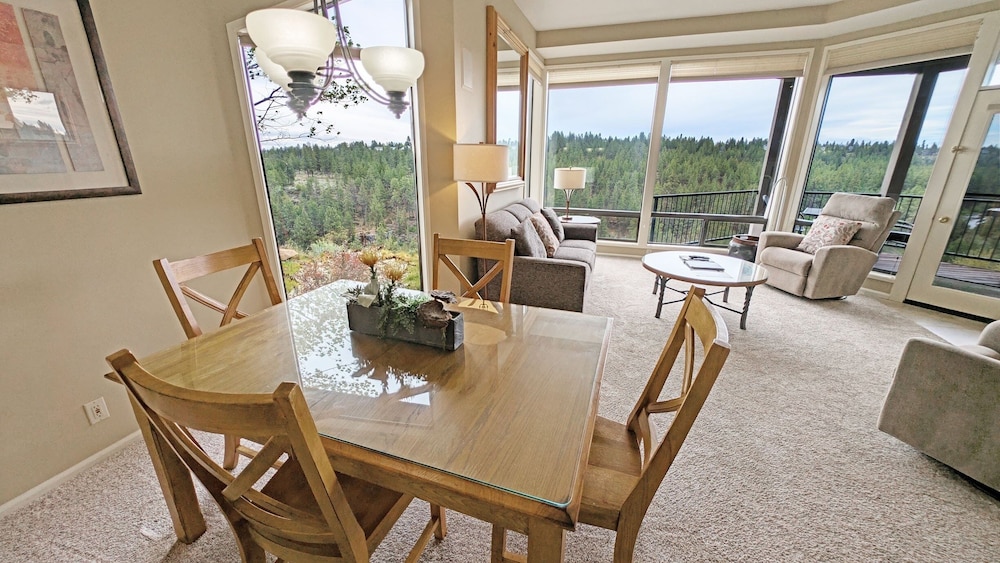Mt Bachelor Village 332 A Sr 1 Bedroom Condo