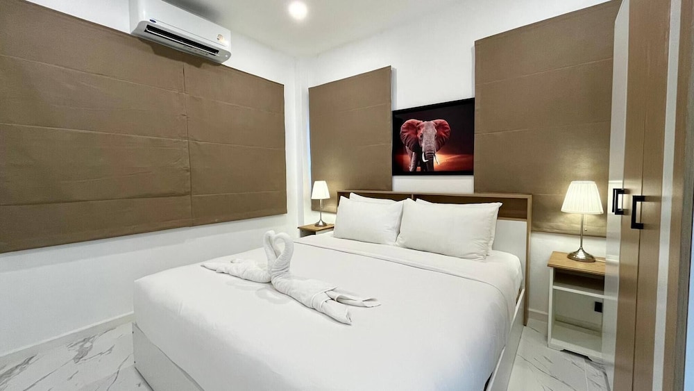 Khaolak Pool Villa With 3 Bedrooms