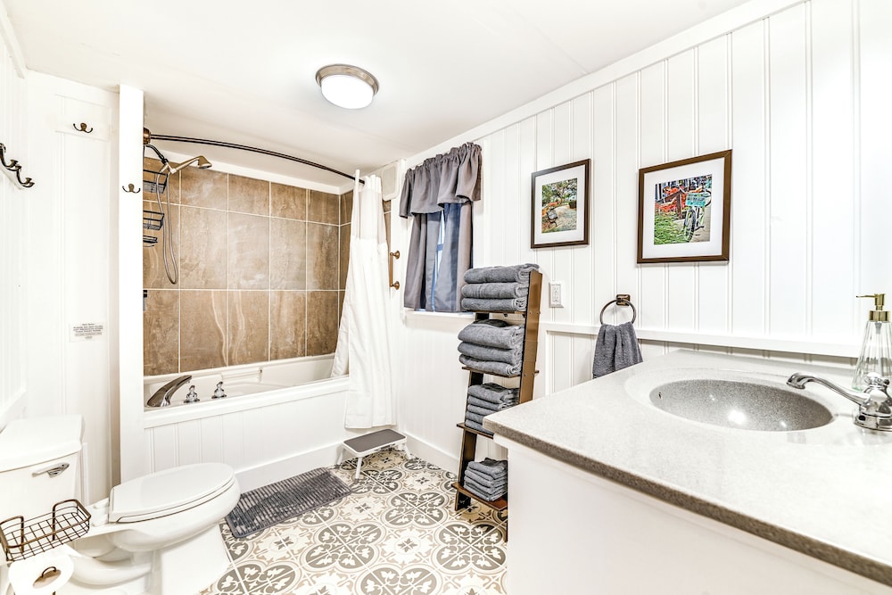 'the Olde Westerlo Village House' - Winter Retreat