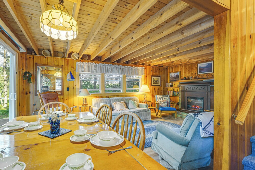 Quiet  Remote Cottage on Panther Pond! - Property Image 10