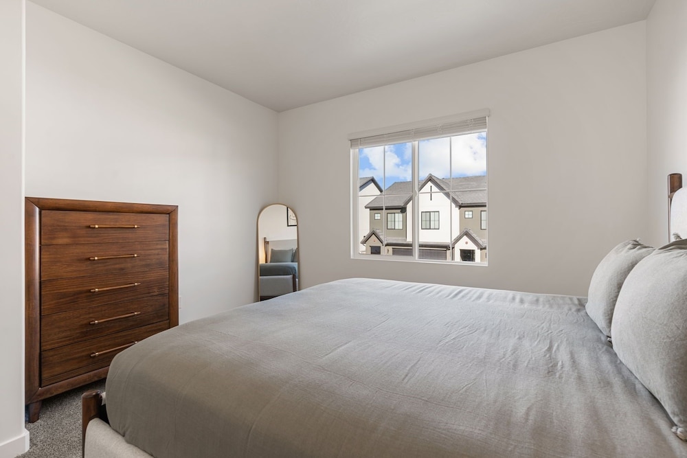 Desert Retreat Near Sand Hollow 4 Bedroom Townhouse