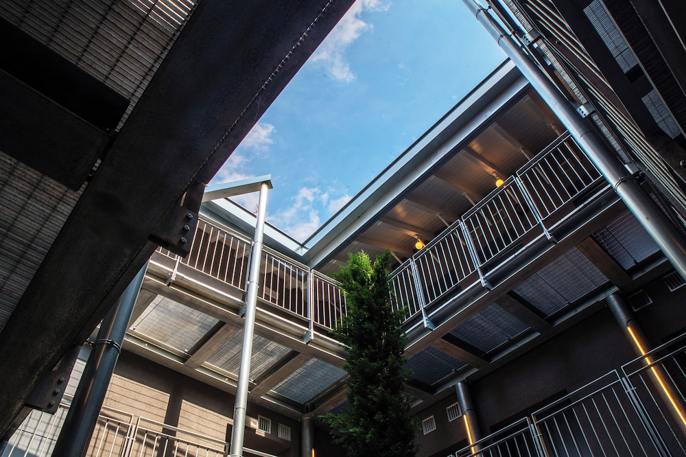 Suite JOIVY Lake 11
