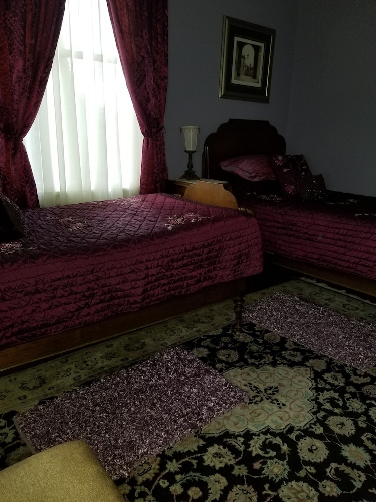 The Peach House view 4