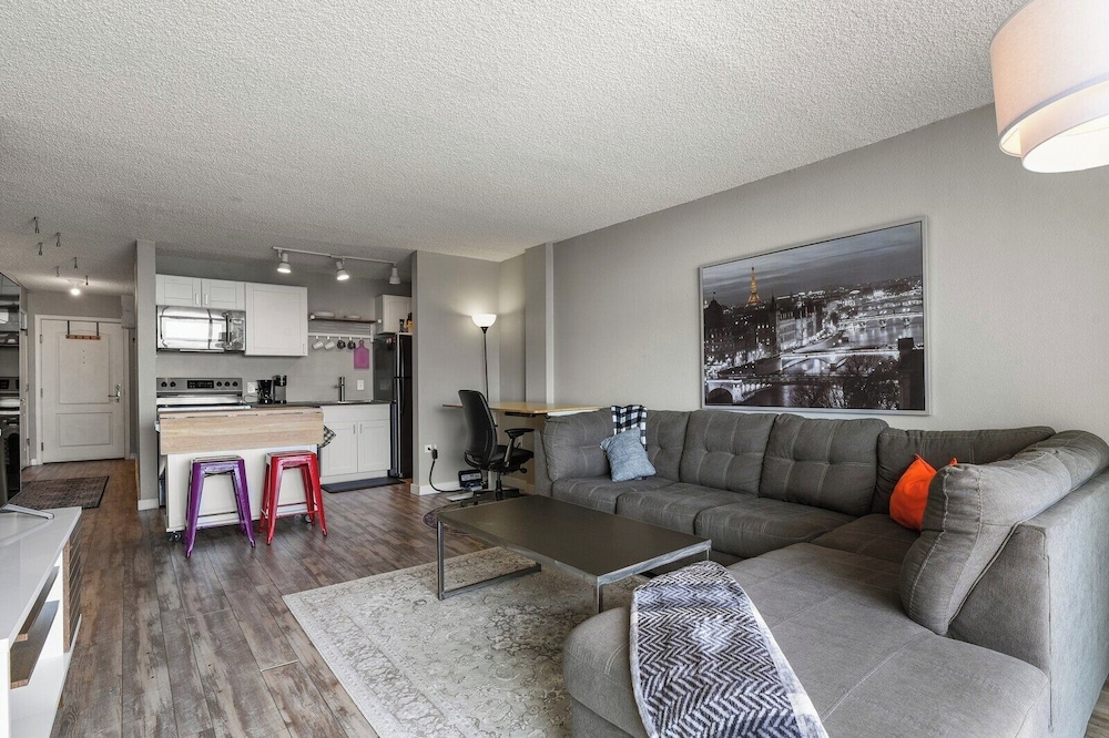 Sky High Studio in Downtown Denver