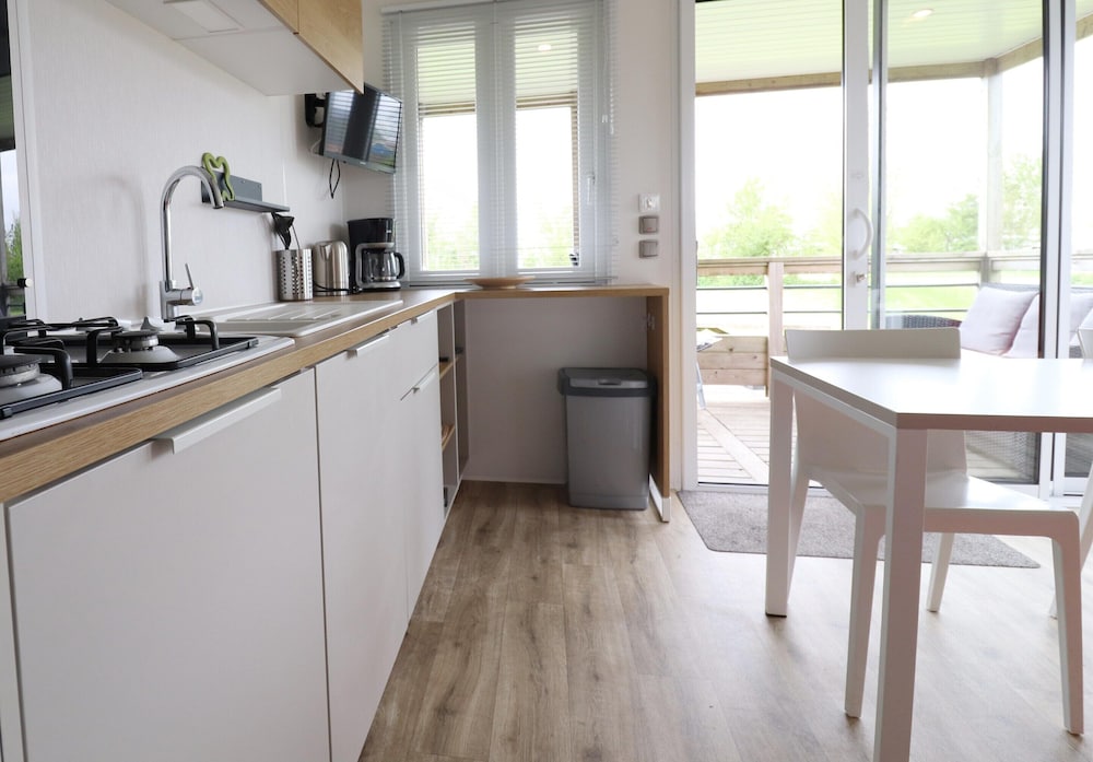 Chalet by Hegermeer With Harbor Access