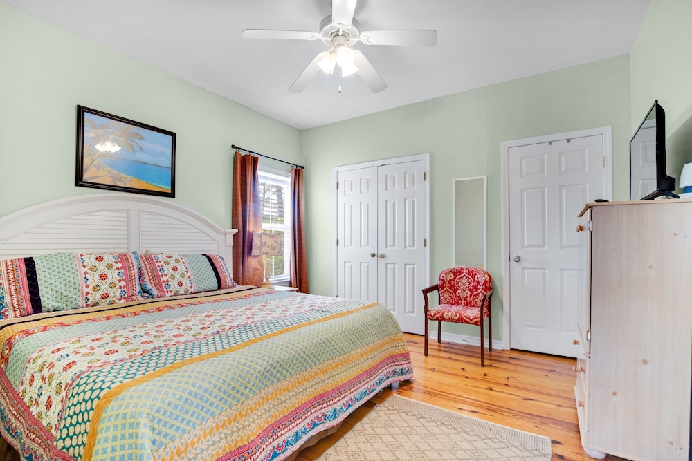 The Rookery Ii 2601 3 Bedroom Condo by RedAwning view 3