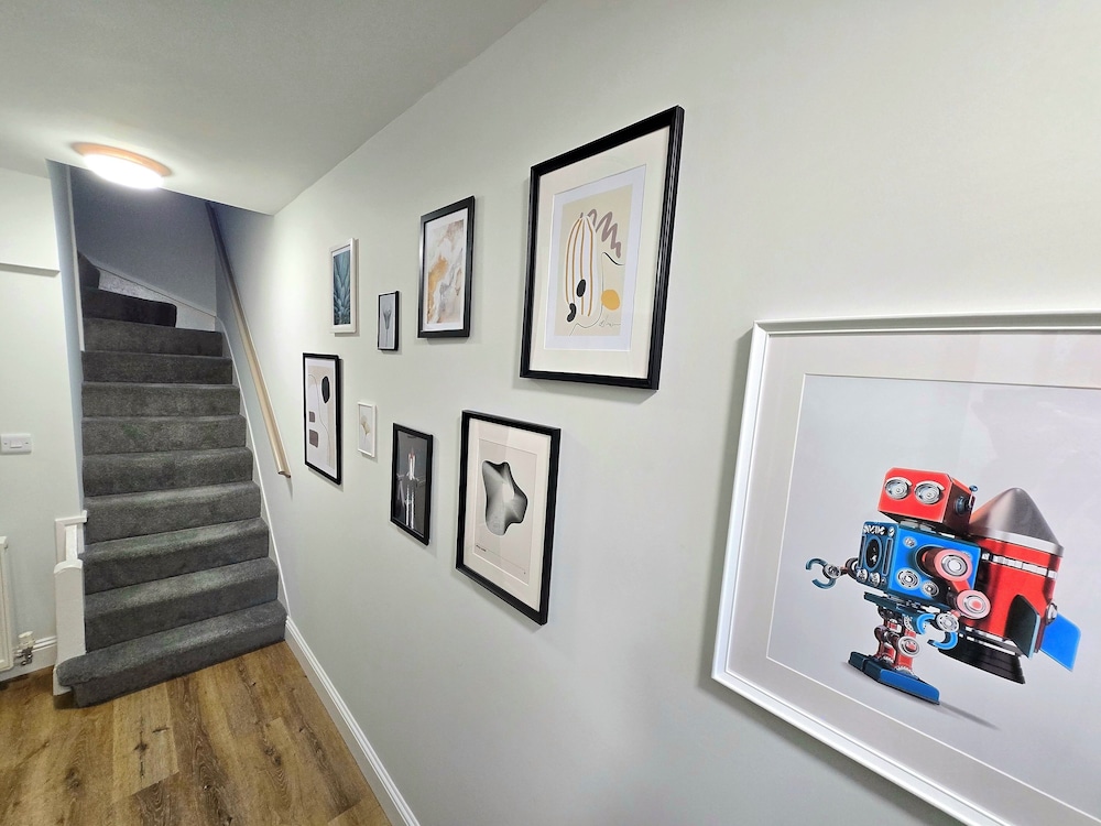 3-Bed Home in Glasgow