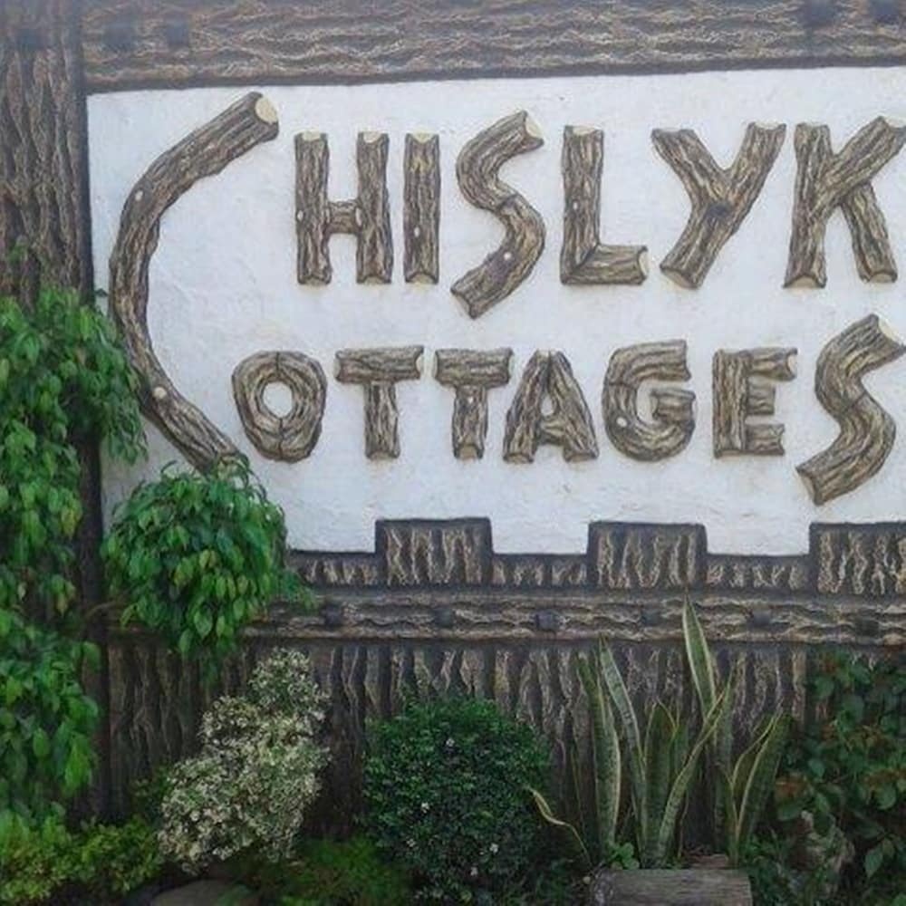 Chislyk Cottages
