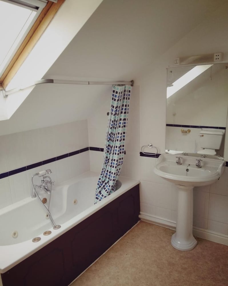 Bristol Serviced Lettings - Filton