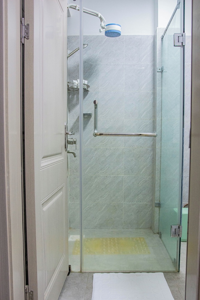 Ashmere by Edmor Suites.