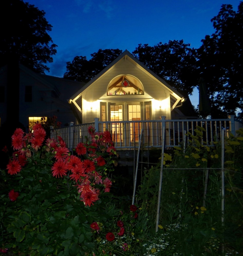 Enfield Manor