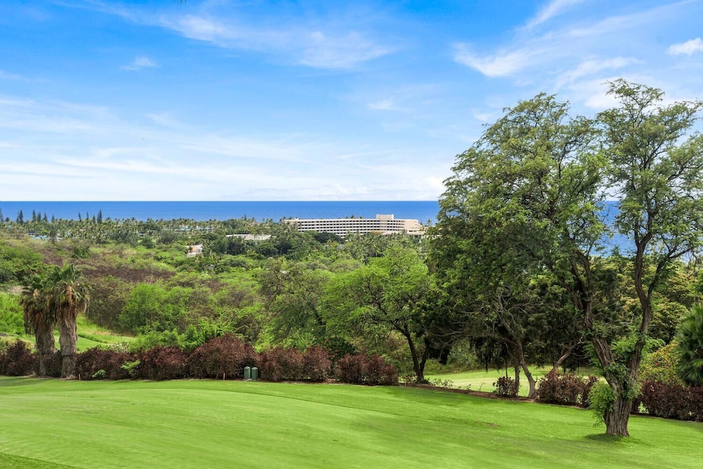 Top Floor With Loft - Ocean and Golf Course Views - AC - Vrkcv