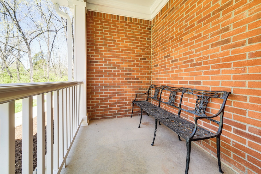 Hot Tub, Deck & Fire Pit: Chic Louisville Home!