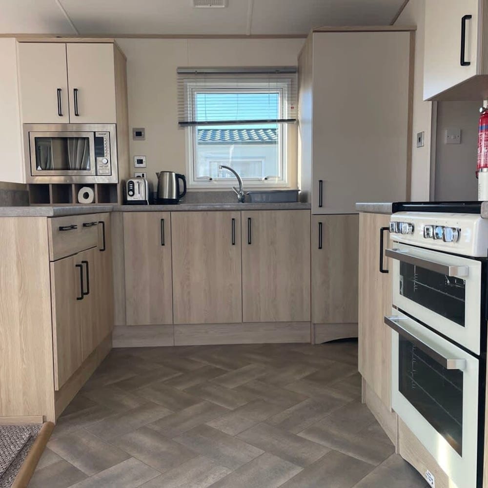 74 Bayside Cove Pevensey Bay Holiday Park