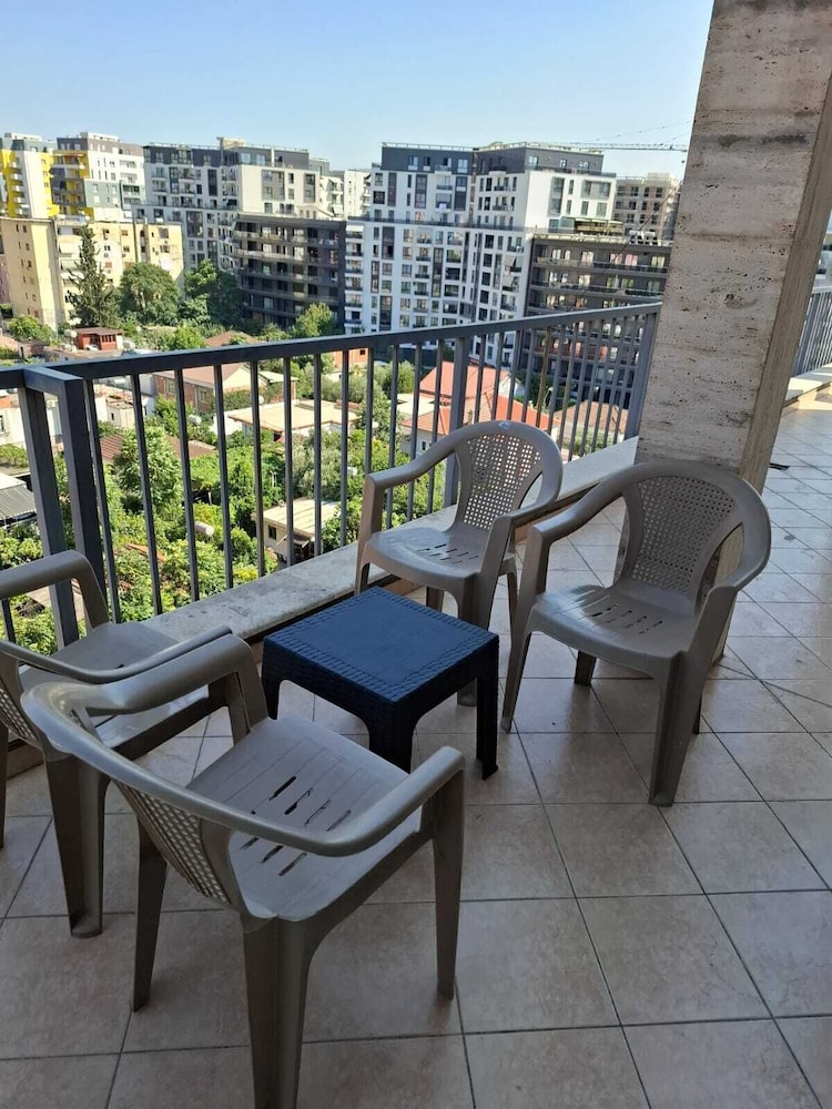 Isabel Rooms & Apartments