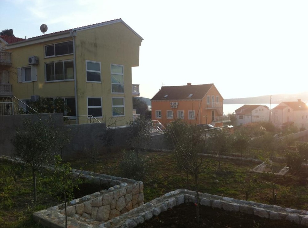 Apartments Villa Novak