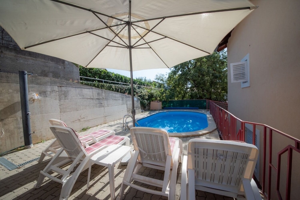 Ivona - Open Swimming Pool - A2 view 3