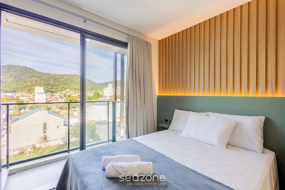 Studios in a Seaside Building, Close to Beto Carreiro at Penha Spot - Psob