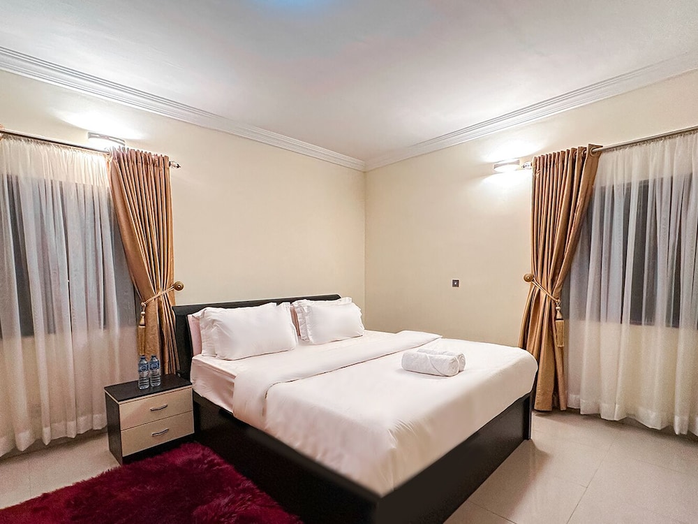 George Residence SDA Court Ikoyi