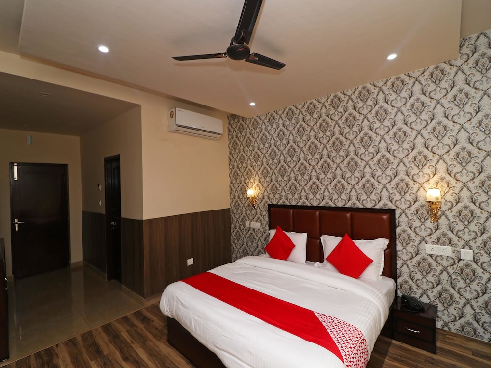 OYO 44370 Vaikunth Resort view 5
