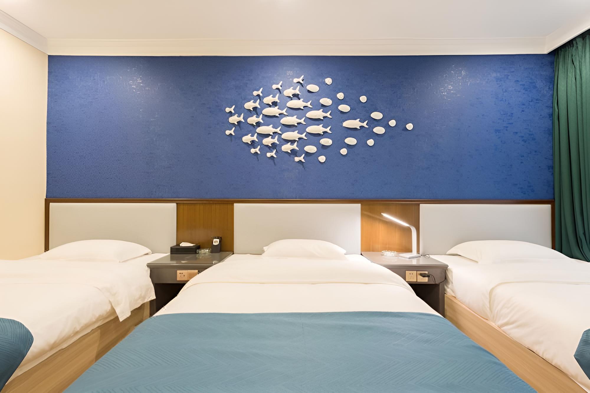Huiyin Fashion Hotel