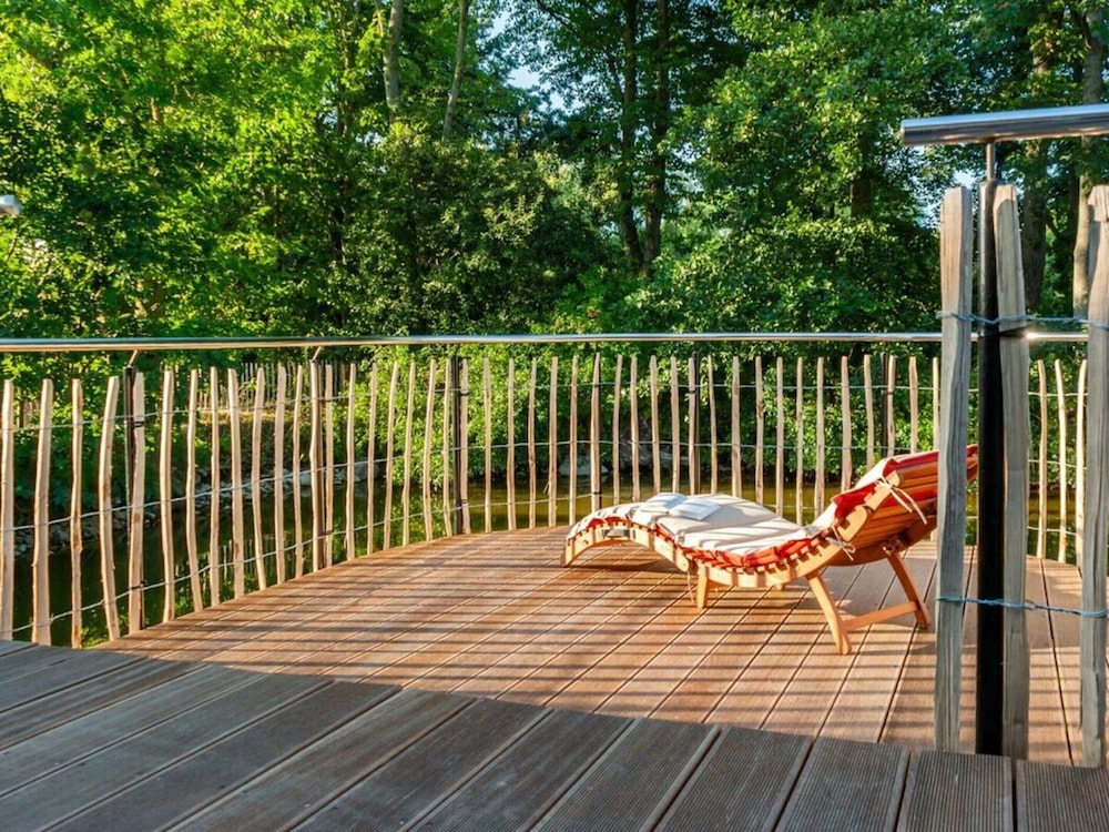 Holiday Home Small Island