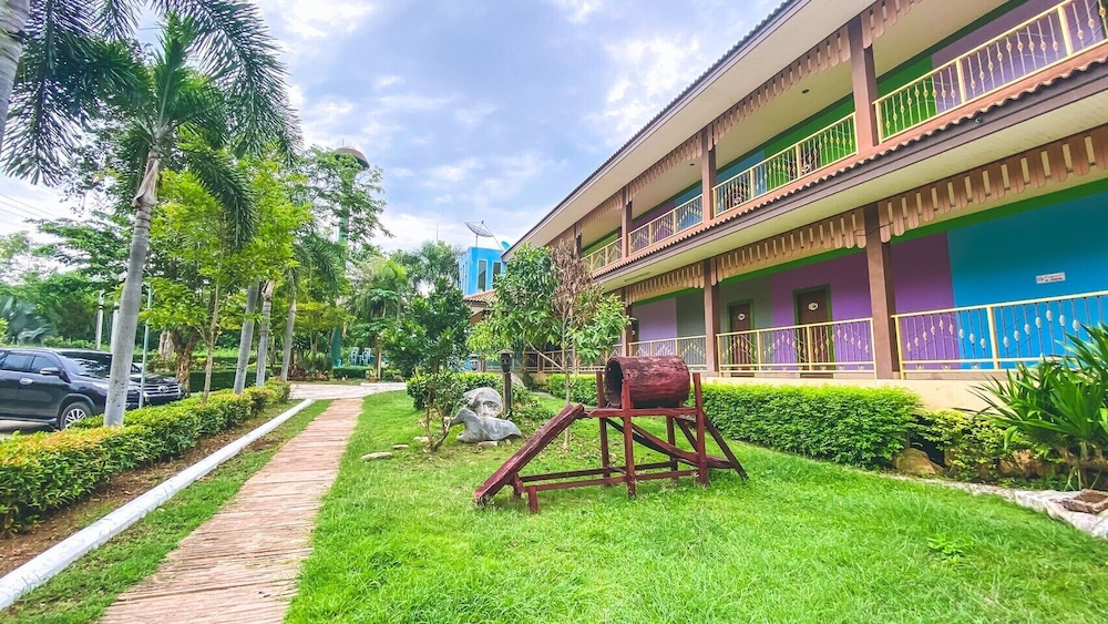 Muak Lek Forest Resort