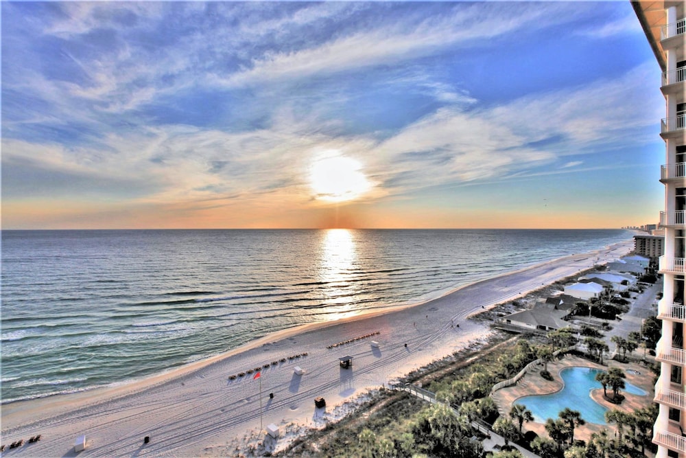 Coral Reef Beach Resort by Panhandle Getaways