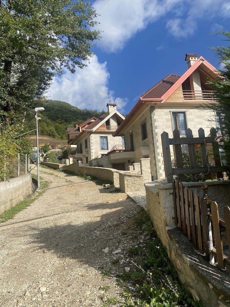 Joen Village
