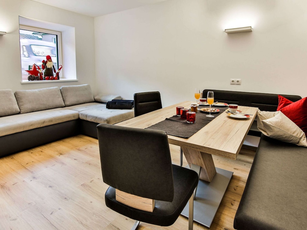 Inviting Apartment in Inzing With Garden